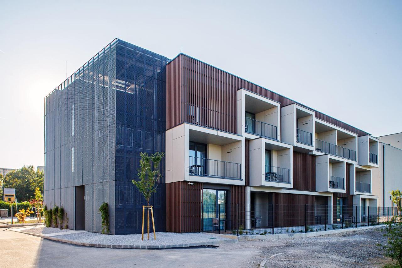 Wud Hotel Liubliana Exterior foto